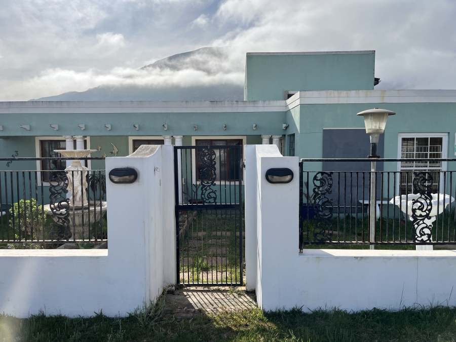 5 Bedroom Property for Sale in Bettys Bay Western Cape
